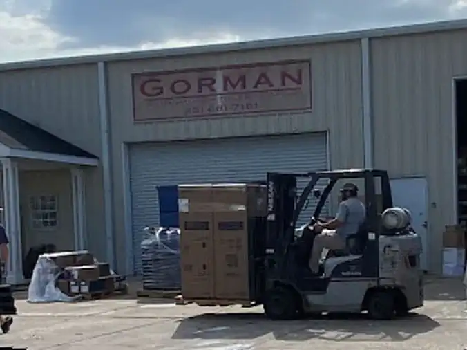 Gorman Company Mobile AL exterior with forklift